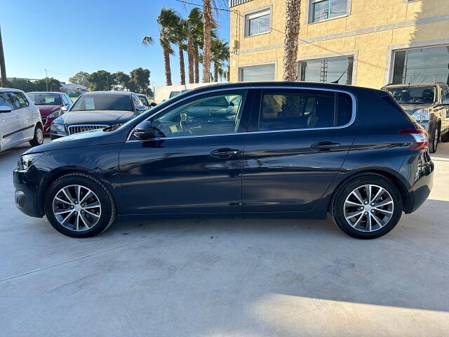 PEUGEOT 308 ALLURE 1.2 E-THP AUTO SPANISH LHD IN SPAIN 40000 MILES SUPERB 2017